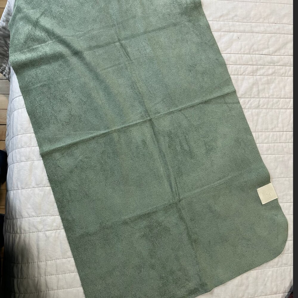 lululemon The (Small) towel